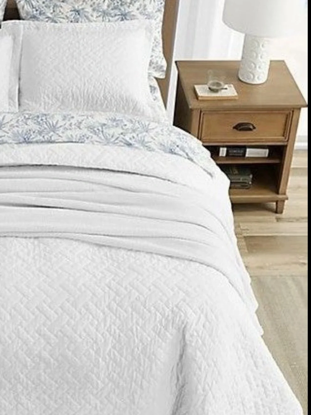 Tommy Bahama Twin Solid Raffia Quilt Bedding Set White NWT